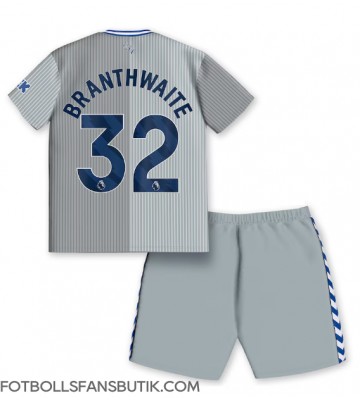 Everton Jarrad Branthwaite #32 Replika Tredje Tröja Barn 2023-24 Kortärmad (+ Korta byxor)